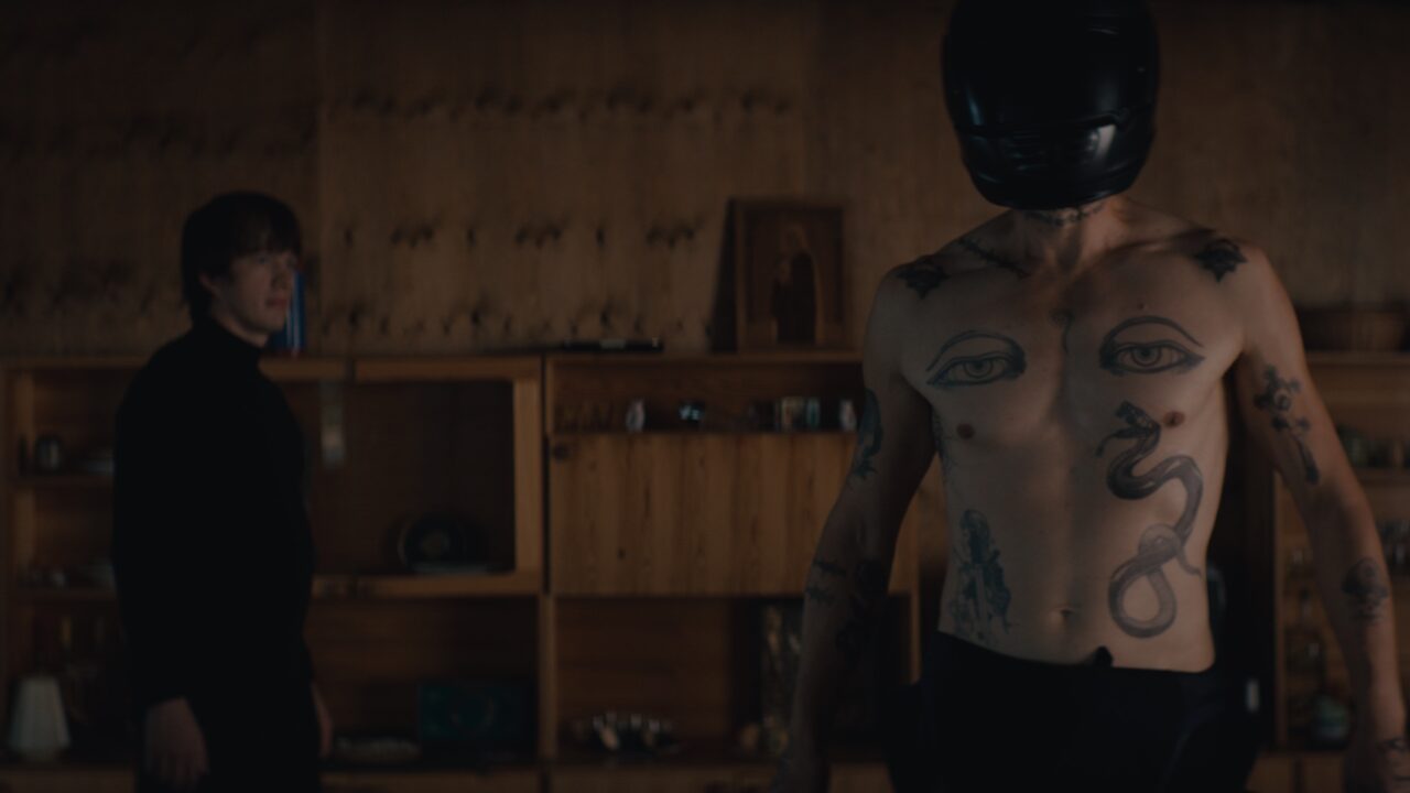 8_Views_of_Lake_Biwa_still_3